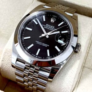 ロレックス デイトジャスト 41mm ブラック文字盤 SS ジュビリー 126300